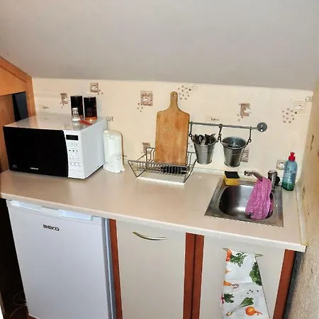 Modrzewiowe Wzgorze Farmház