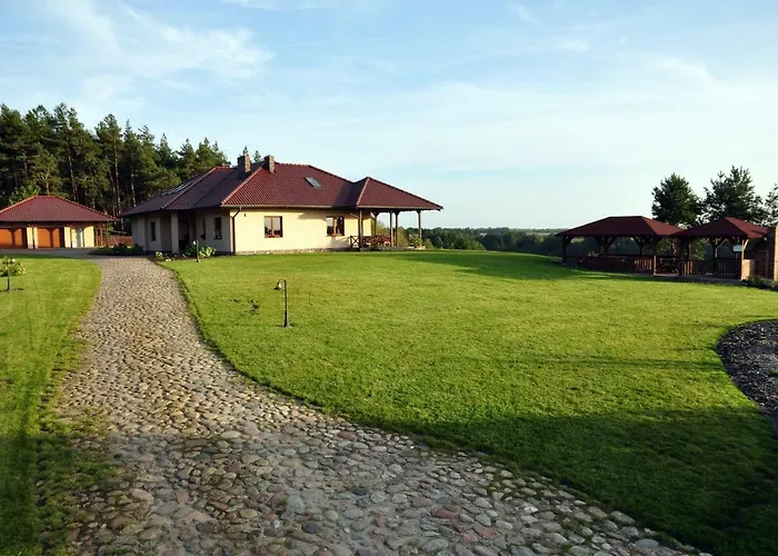 Modrzewiowe Wzgorze Farm stay *