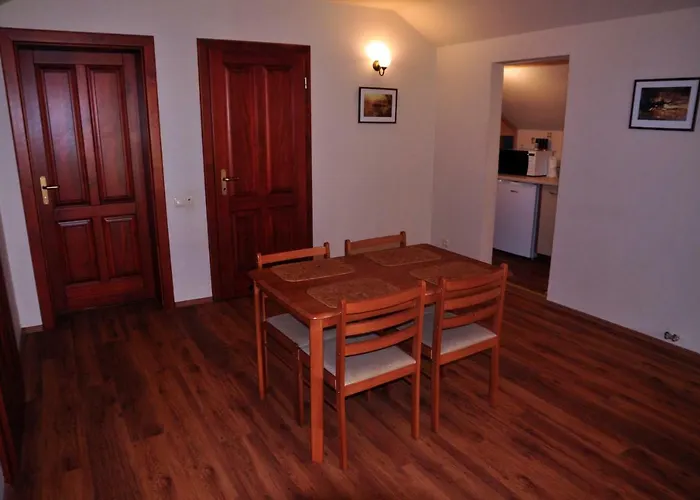 Modrzewiowe Wzgorze * Promno