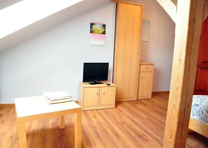 Modrzewiowe Wzgorze Promno