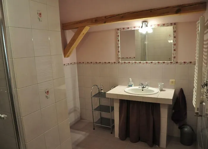 Modrzewiowe Wzgorze Farm stay Promno